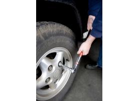 Torque wrench 1 inch